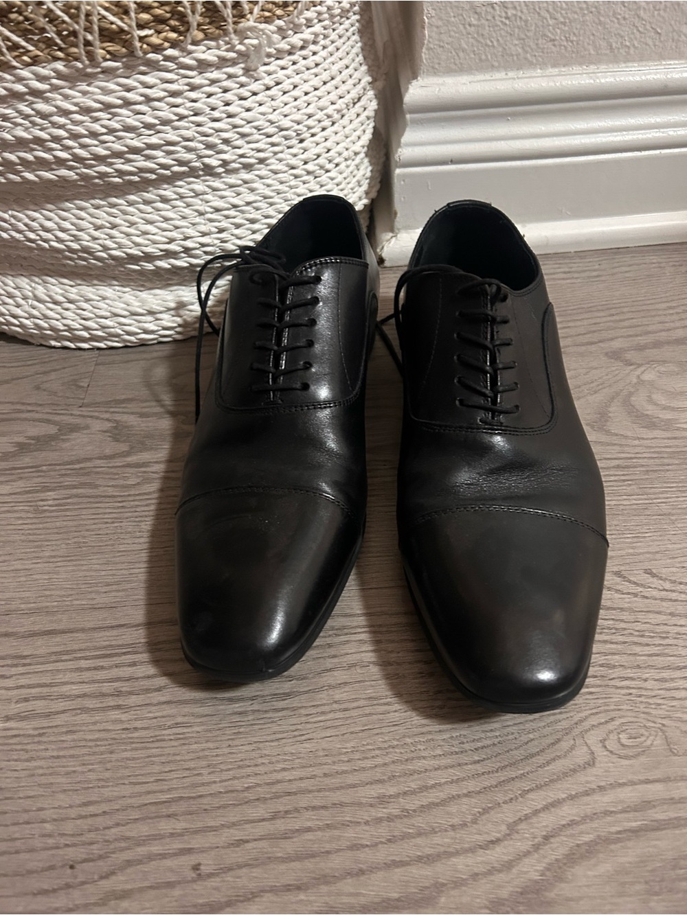 INC International Concepts Black Leather Cap-Toe Oxfords